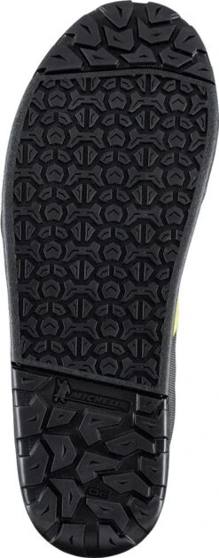 Shimano SH-GR7Y - MTB Gravity Shoes MTB Pedales De Plataforma | Bike-Discount 8 Shimano SH-GR7Y - MTB Gravity Shoes MTB Pedales De Plataforma | Bike-Discount -Shimano Shimano SH GR7Y MTB Gravity Schuhe ESHGR701MCY01S39000 2 1280x1280