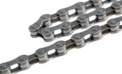 Shimano ALIVIO CN-HG40 Cadena De 6/7/8 Velocidades (Paquete De 20 Talleres) Cadena 8 Velocidades | Bike-Discount -Shimano Shimano CN HG40 20er Werkstattverpackung ECNHG40115S c 1280x1280